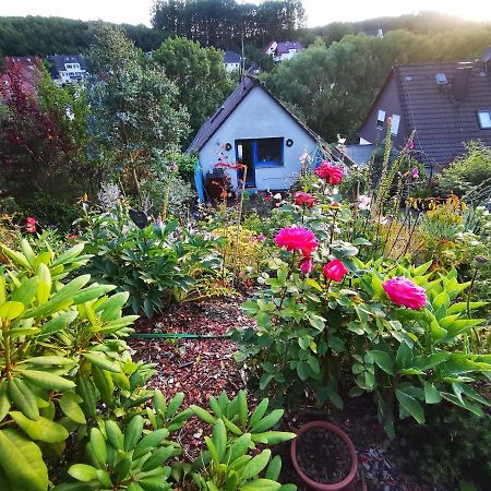 Ferienhaus Mit Riesen Garten, Drei Terrassen, Toller Aussicht Am Waldrand, Auch Als Monteur-Wohnung Hemer Exterior photo