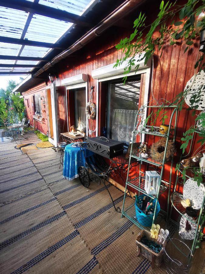 Ferienhaus Mit Riesen Garten, Drei Terrassen, Toller Aussicht Am Waldrand, Auch Als Monteur-Wohnung Hemer Exterior photo